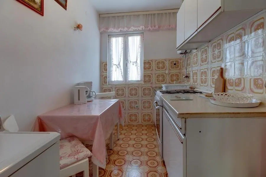 Marinko Apartment Mali Losinj